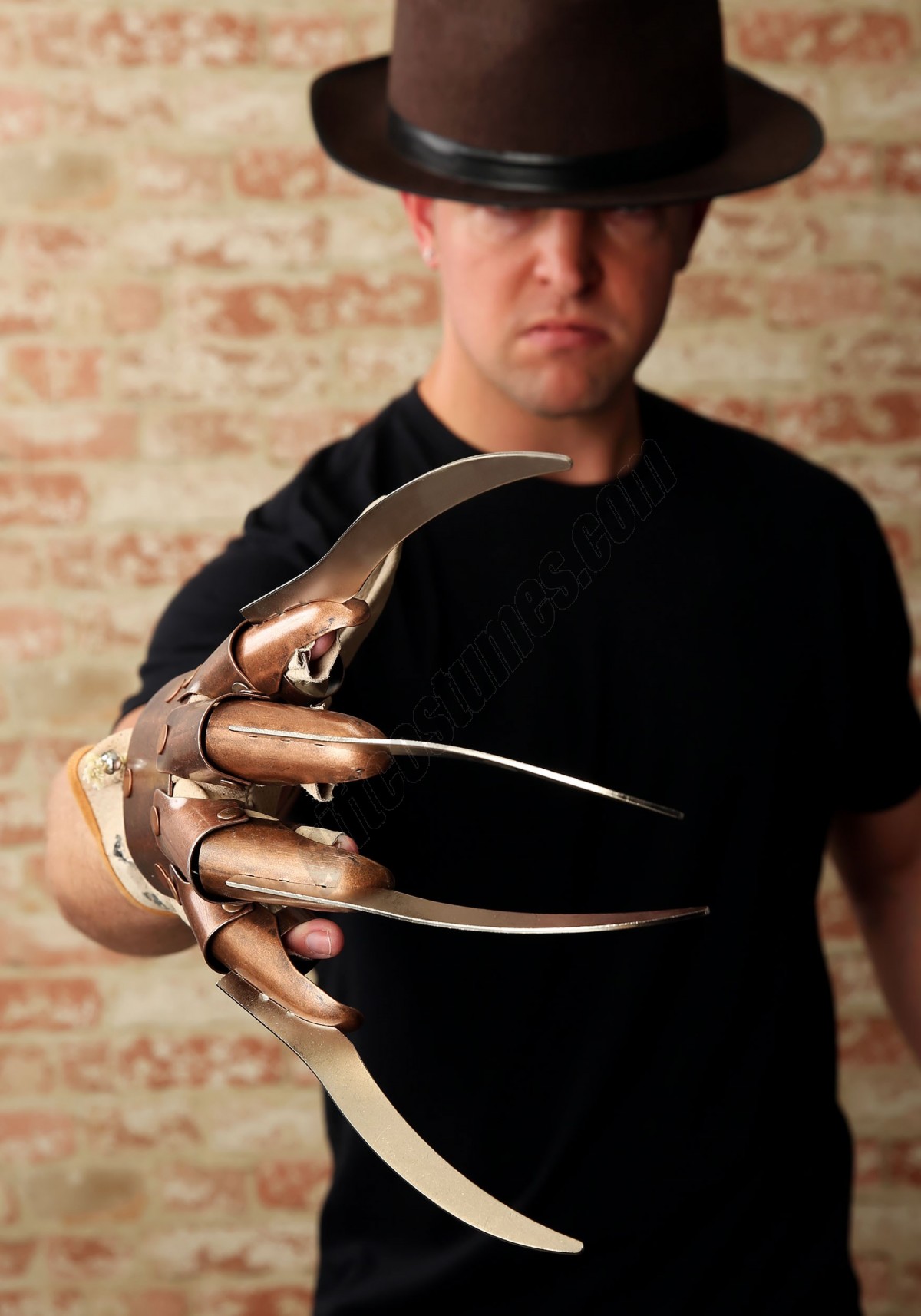 Replica Freddy Krueger Glove Promotions - -2